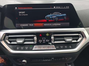 Car image 28