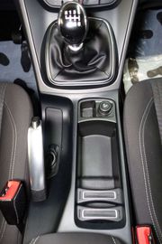 Car image 31