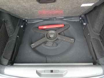 Car image 31