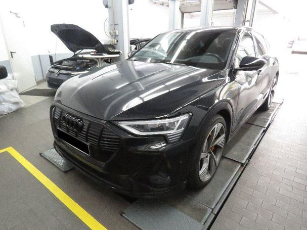 Audi e-tron 55 S-line Sportback 300 kW image number 1