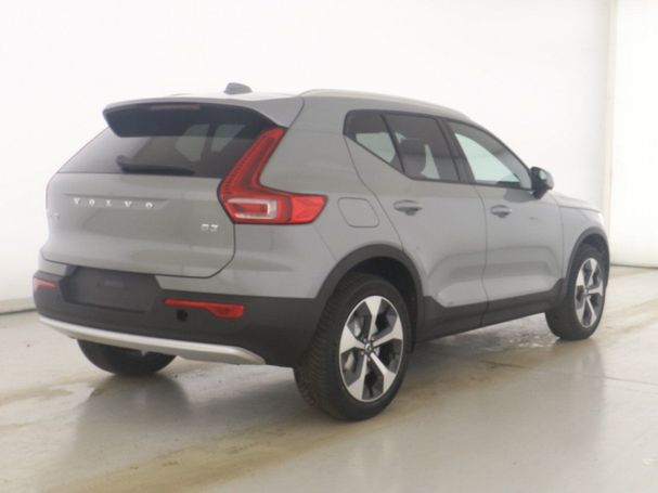 Volvo XC40 B3 Core 120 kW image number 2