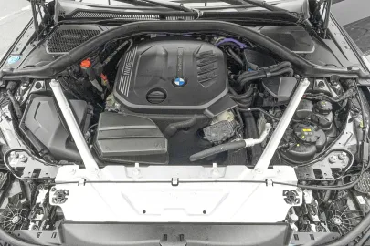 Car image 29
