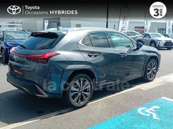 Lexus UX 250h F SPORT 107 kW image number 17