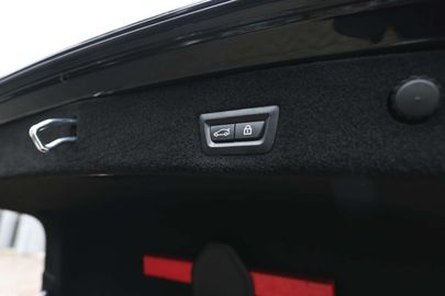 Car image 41