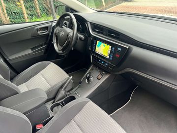 Car image 22