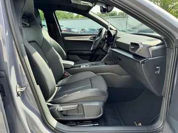 Car image 36
