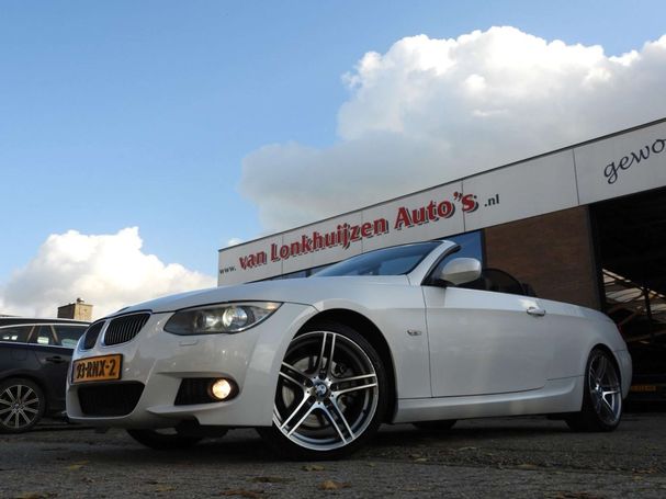 BMW 325i Cabrio 160 kW image number 36