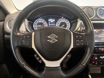 Car image 32