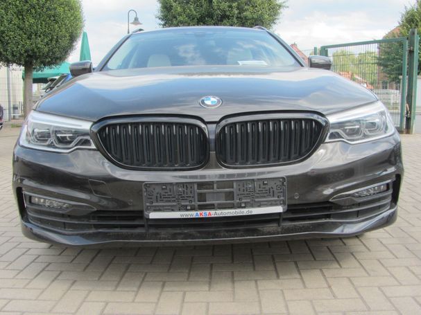 BMW 530d Touring xDrive 195 kW image number 3