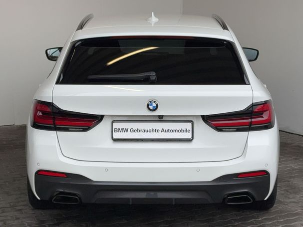 BMW 540i Touring M xDrive 245 kW image number 5