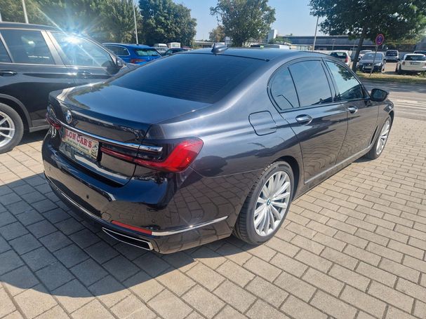 BMW 730d xDrive 195 kW image number 8