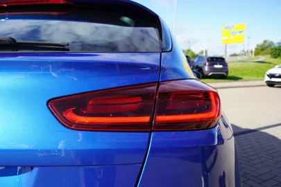 Car image 33