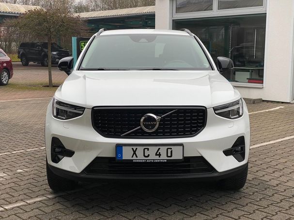 Volvo XC40 T5 Plus 192 kW image number 3