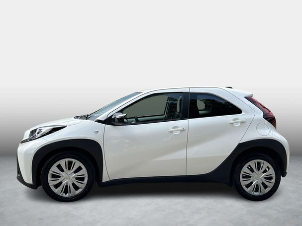 Toyota Aygo X 1.0 VVT-i 53 kW image number 3