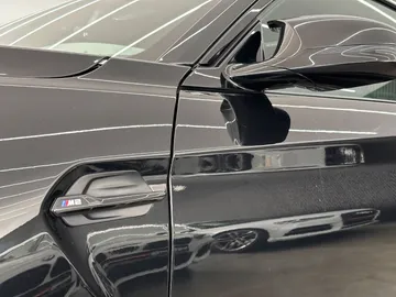 Car image 43