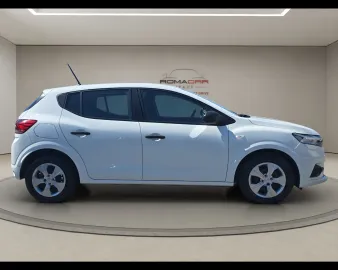 Car image 3