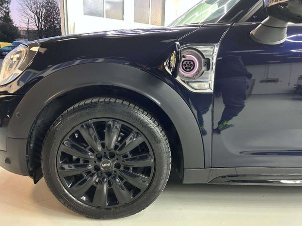 Mini Cooper SE Countryman ALL4 162 kW image number 9