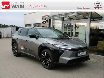 Car image 27