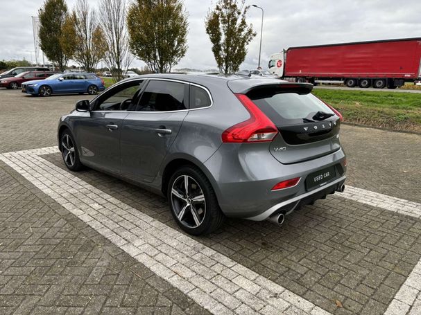 Volvo V40 T3 112 kW image number 17