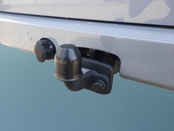 Car image 29