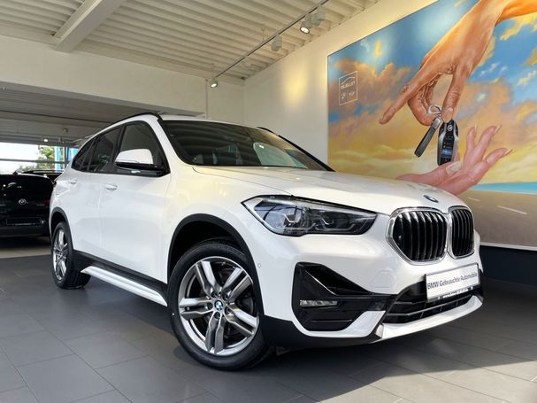 BMW X1 20i sDrive 131 kW image number 2