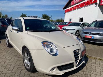 Car image 27