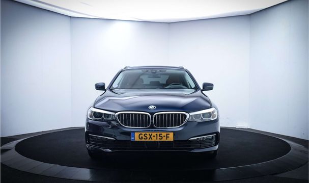 BMW 520i Touring 135 kW image number 3