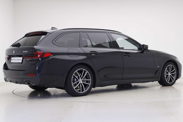 BMW 530i Touring 185 kW image number 4