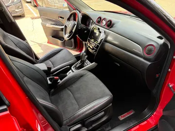 Car image 21