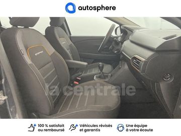 Car image 17