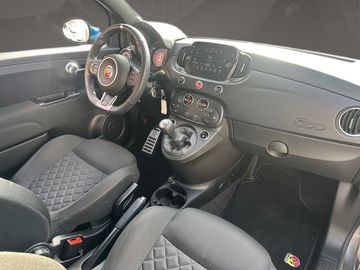 Car image 12