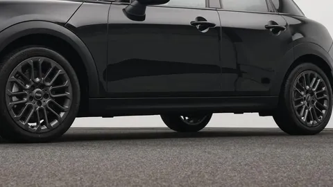 Car image 22