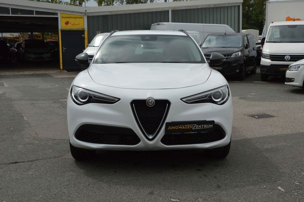 Alfa Romeo Stelvio 2.0 Turbo 206 kW image number 3