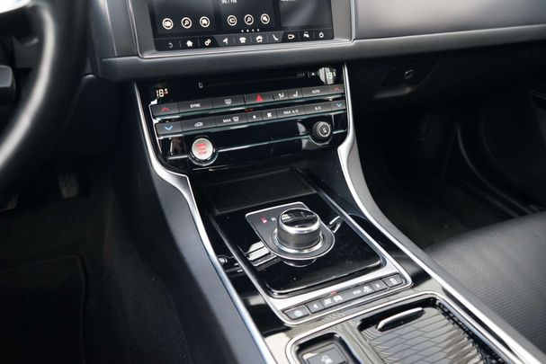 Jaguar XF 147 kW image number 26