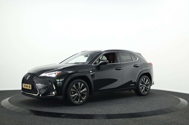 Lexus UX 250h 135 kW image number 17