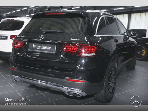 Mercedes-Benz GLC 300 de 225 kW image number 2