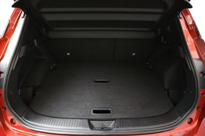 Car image 23