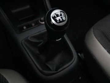 Car image 24