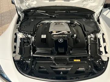 Car image 35