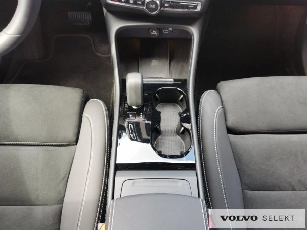 Volvo XC40 170 kW image number 17