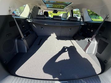 Car image 29