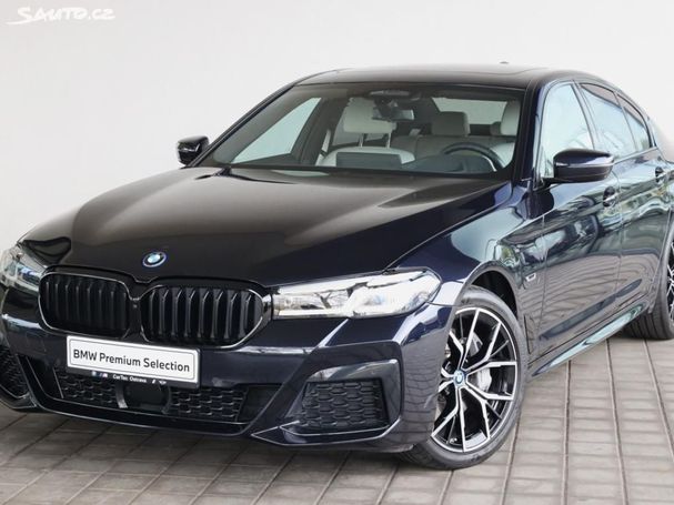 BMW 545 xDrive 280 kW image number 1