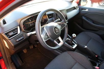 Car image 13