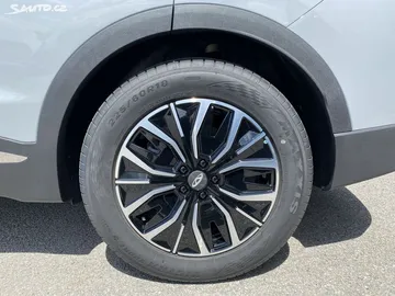 Car image 31