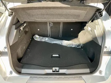 Car image 31