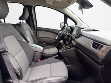 Car image 25
