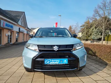 Car image 3