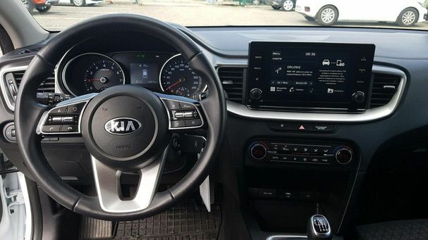 Kia Ceed 1.0 T-GDI 74 kW image number 17