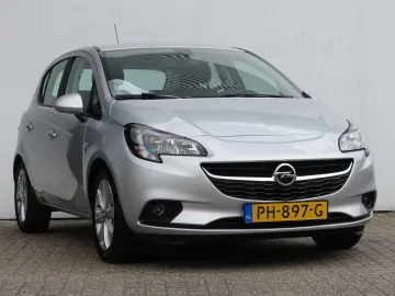 Car image 27