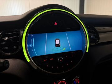 Car image 27